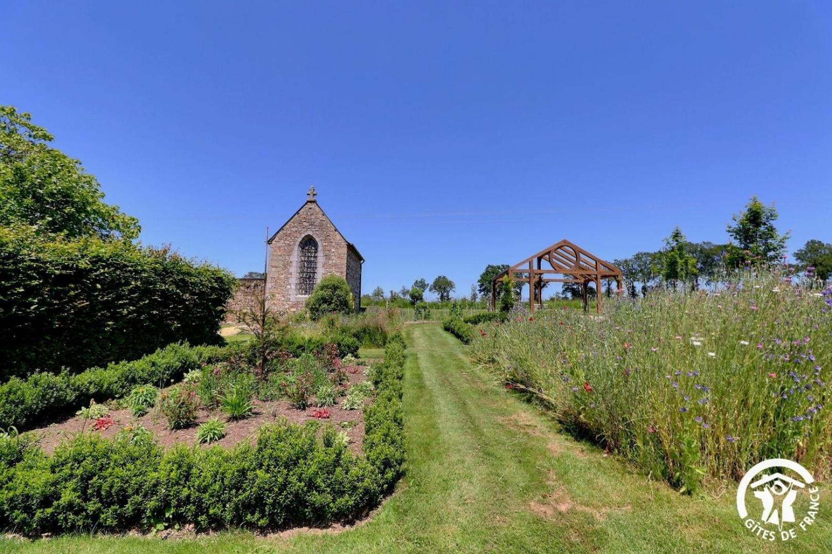 Mezieres-Sur-Couesnon Lodge De L'Etang מראה חיצוני תמונה